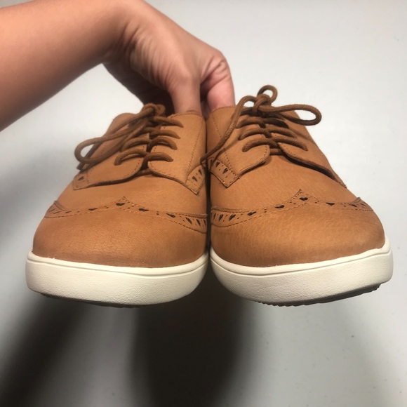 ED by Ellen Degeneres Averie Brown Leather Oxford - Picture 6 of 8